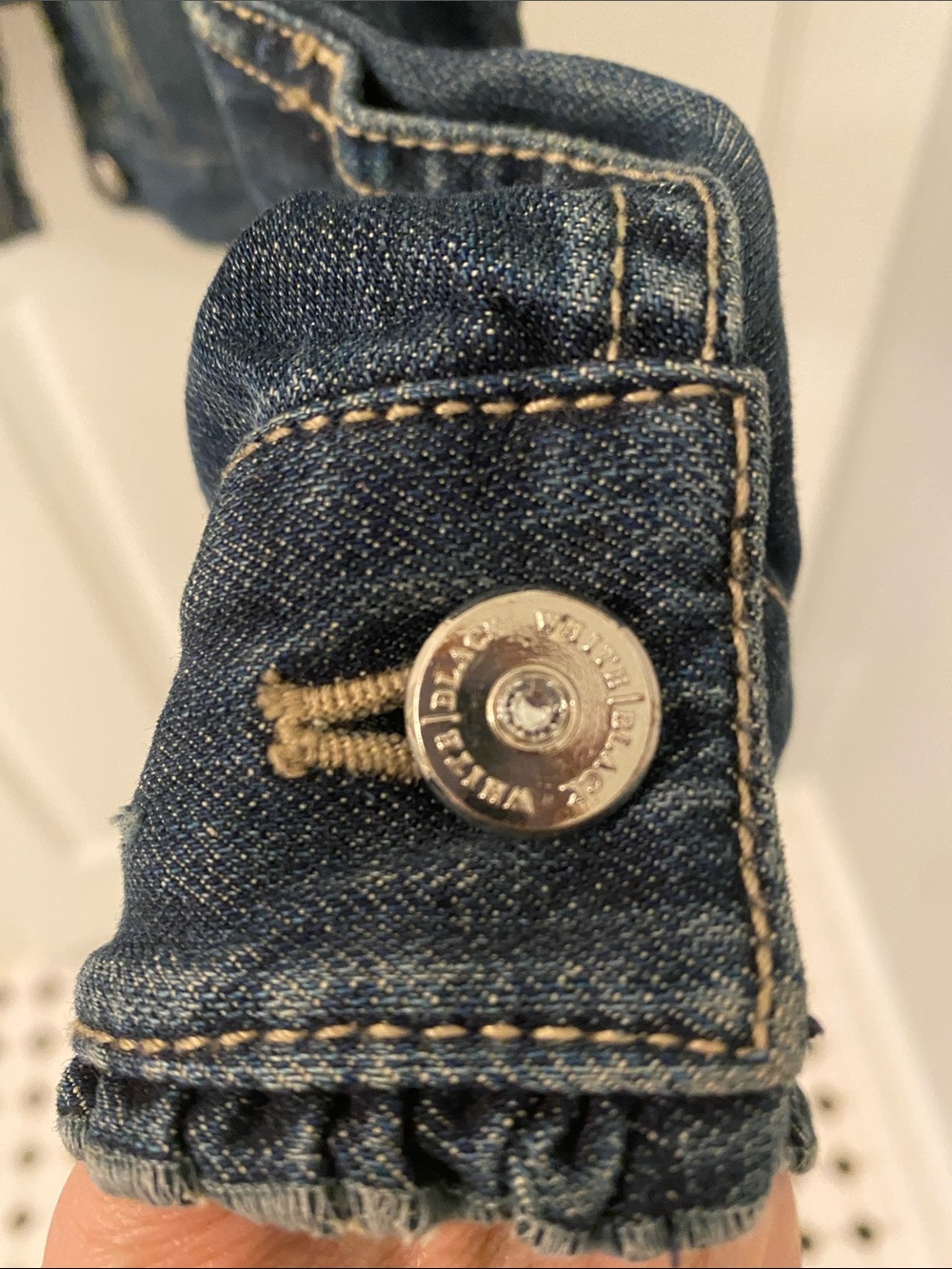 Jean Jacket - Picture 6 of 6
